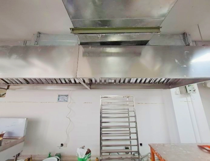 dokumentasi pemasangan hood keenam